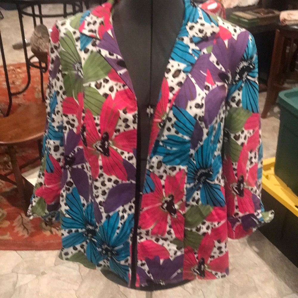 Harve’ Benard Floral Jacket Size 16W